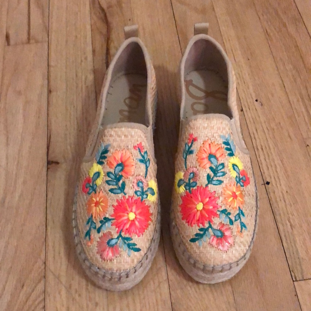 Espadrilles shoes